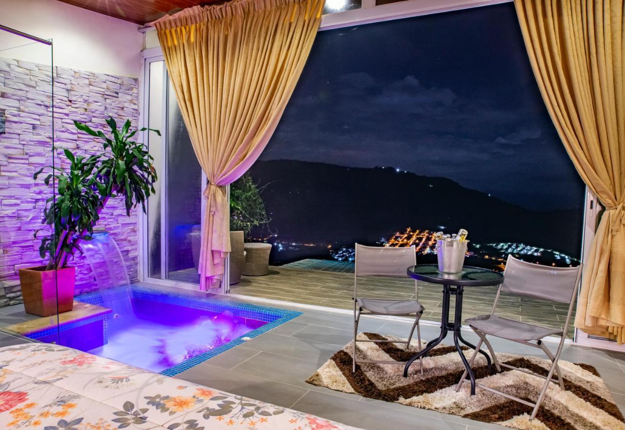 Sunset Palm Lodge 圣希尔 外观 照片