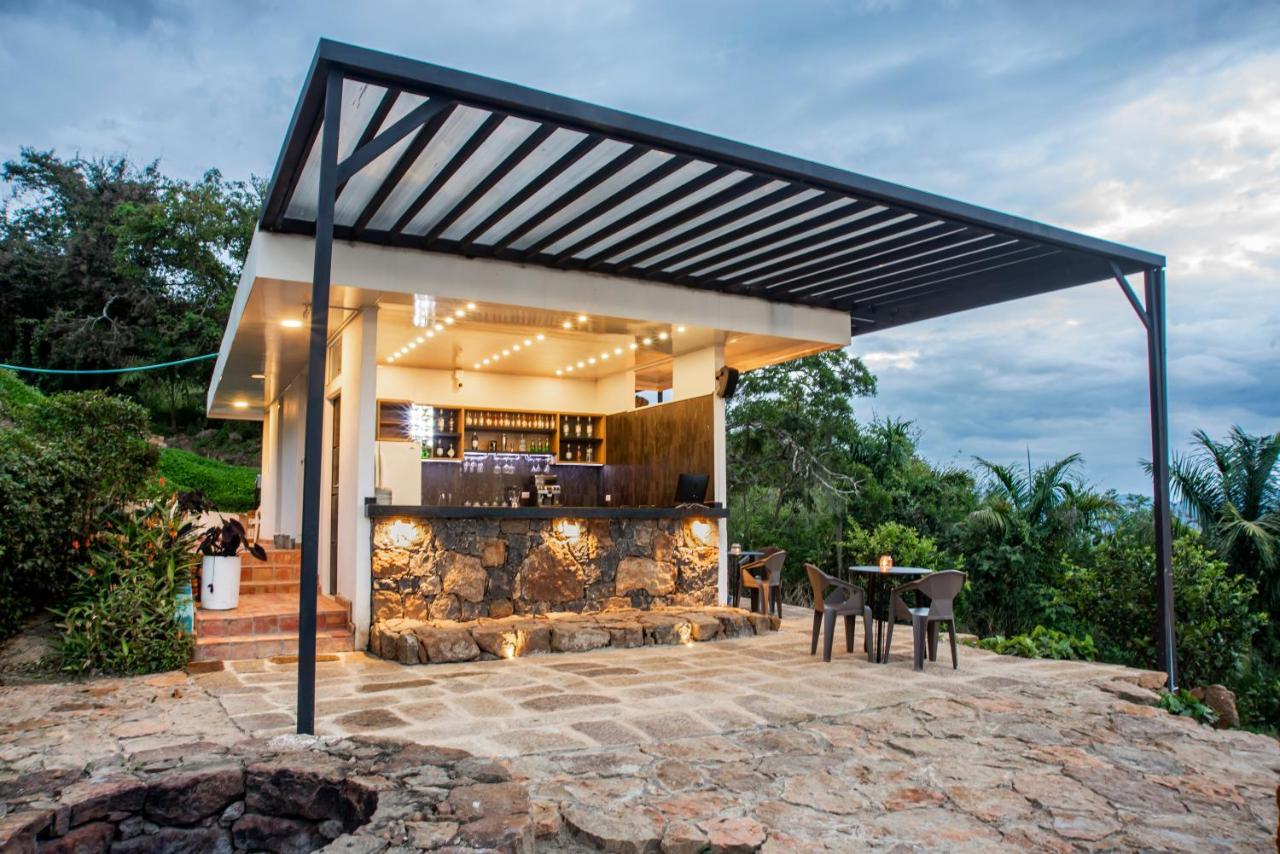 Sunset Palm Lodge 圣希尔 外观 照片